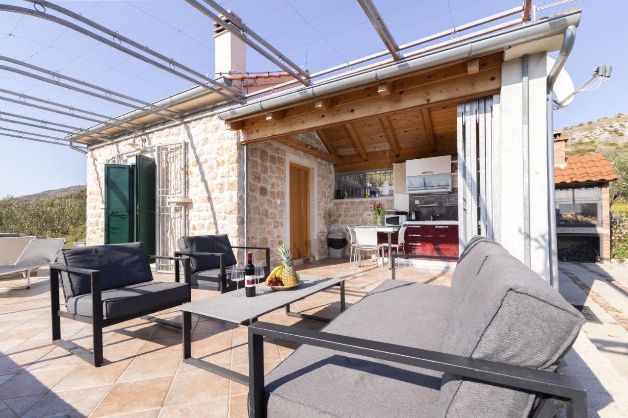 Holiday Home Olive Šibenik Buitenkant foto