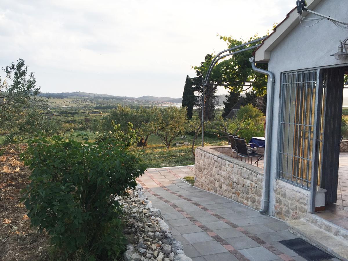 Holiday Home Olive Šibenik Buitenkant foto
